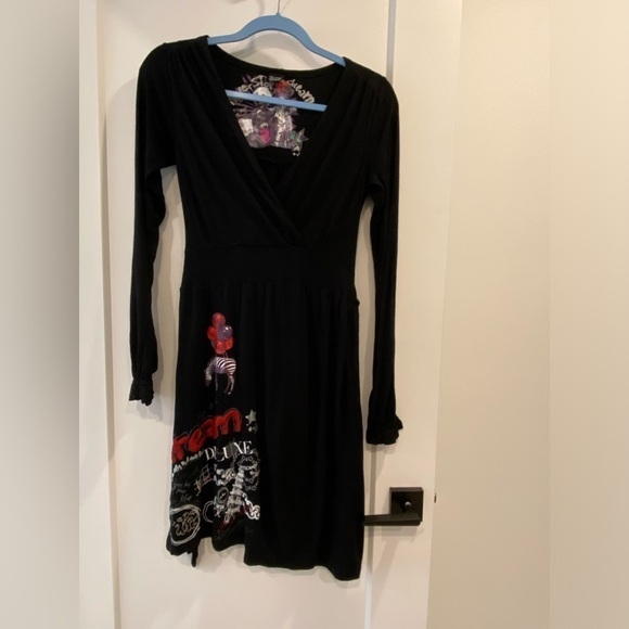 Desigual long sleeved black dress size M - Picture 3 of 16